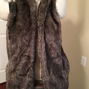 Fur vest